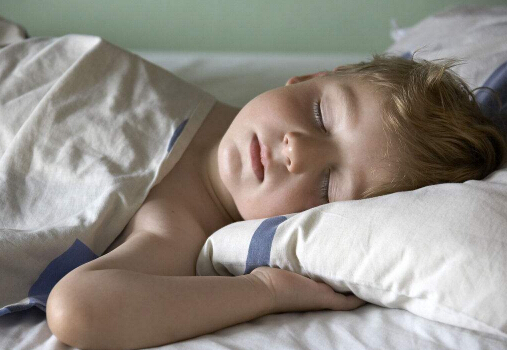 卧式秤能够检测儿童身高，好的睡眠性能够促进宝宝健康成长