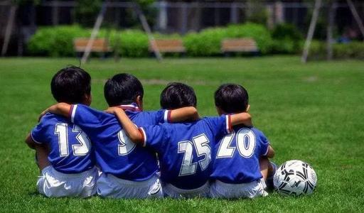 香蕉视频APP污污厂家想让孩子长高高吗？快来加入运动行列