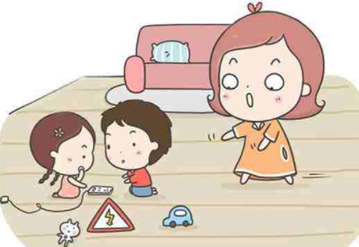 儿童黄色网站香蕉视频提醒家庭教育不容忽视：孩子高铁吵闹，乘客提醒被家长怼
